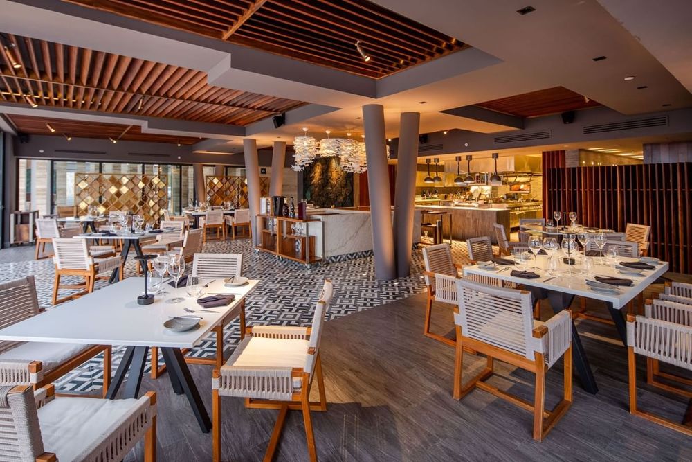 Al Pairo - Seafood / Pre-Hispanic Inspired restaurant in Tourist Corridor, Los Cabos