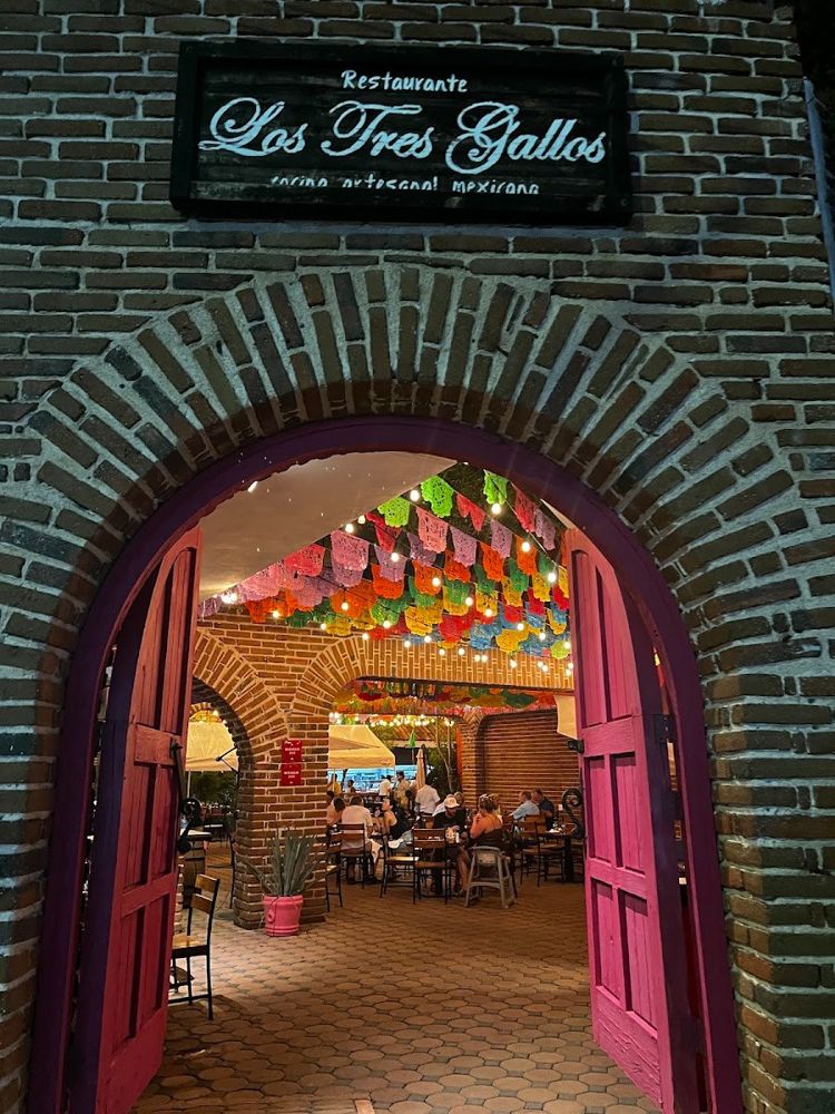Los Tres Gallos - Traditional Mexican restaurant in Cabo San Lucas, Los Cabos