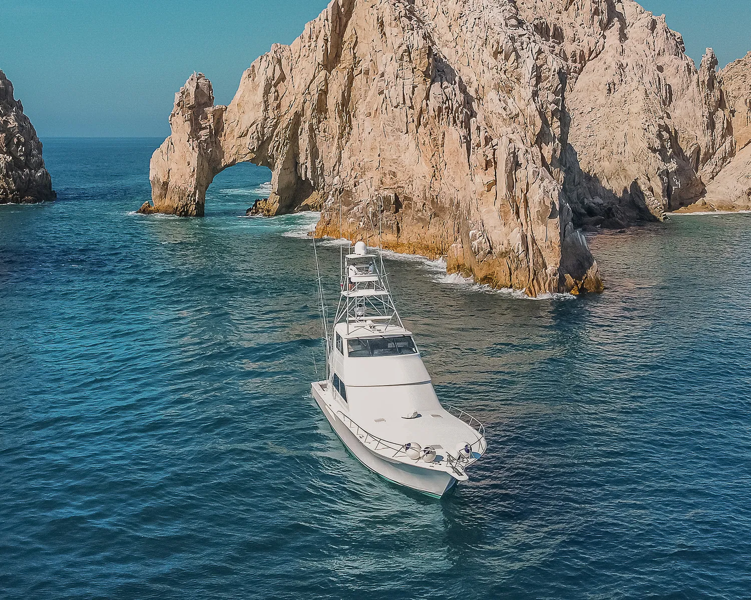 Les Is More — 68ft Viking sportfishing charter, Cabo San Lucas