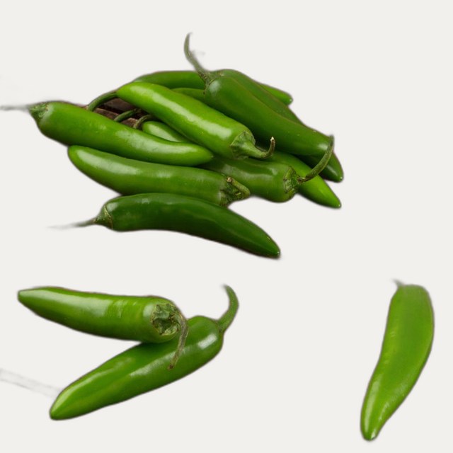 Fresh Serrano Peppers (Green Chile)