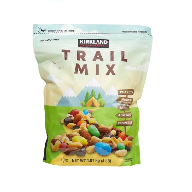 Kirkland Signature Peanuts, Nuts & M&M's Trail Mix 1.81 kg