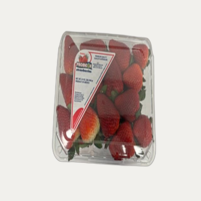 Strawberry Box 454 g - grocery delivery to your Los Cabos villa